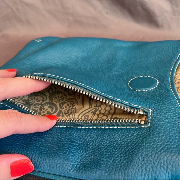 Tignanello TURQUOISE BLUE TEAL Small Pebble Leather Crossbody Flap Bag ~EUC - Picture 11 of 14